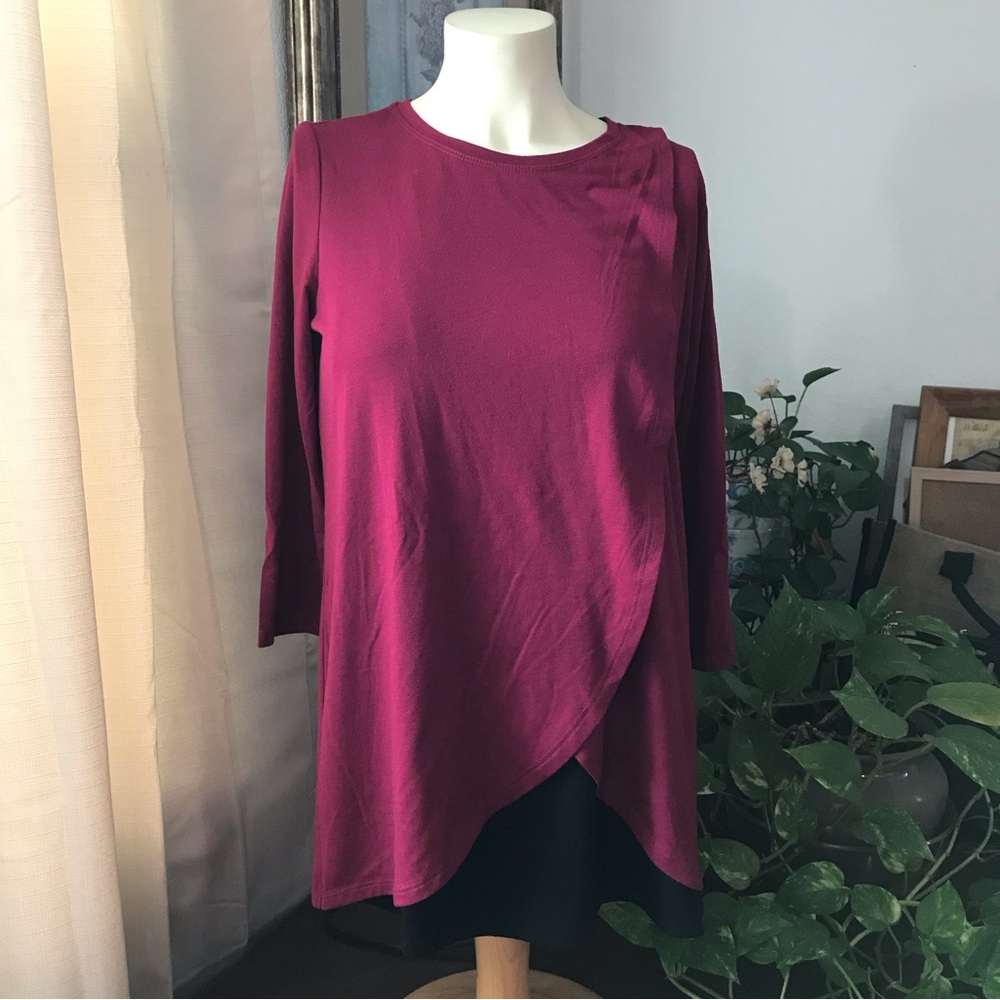 Motherhood | Nursing, Red Quarter sleeve Top Sz Small